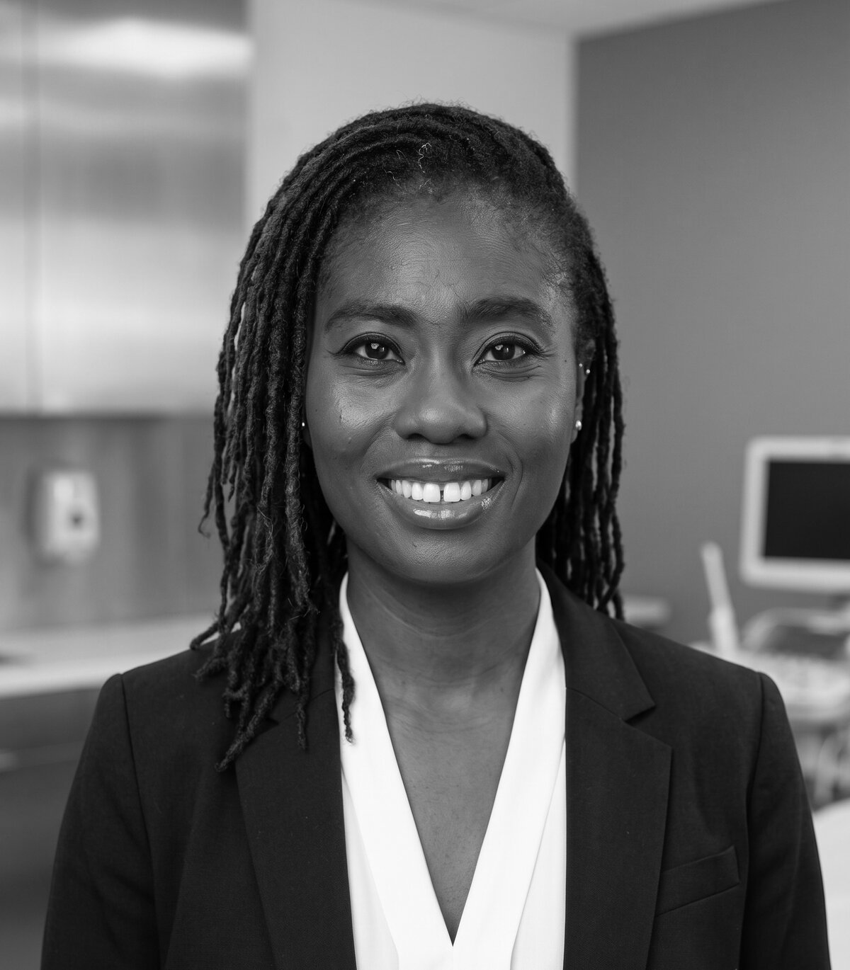 Dr Cecilia Akinloye